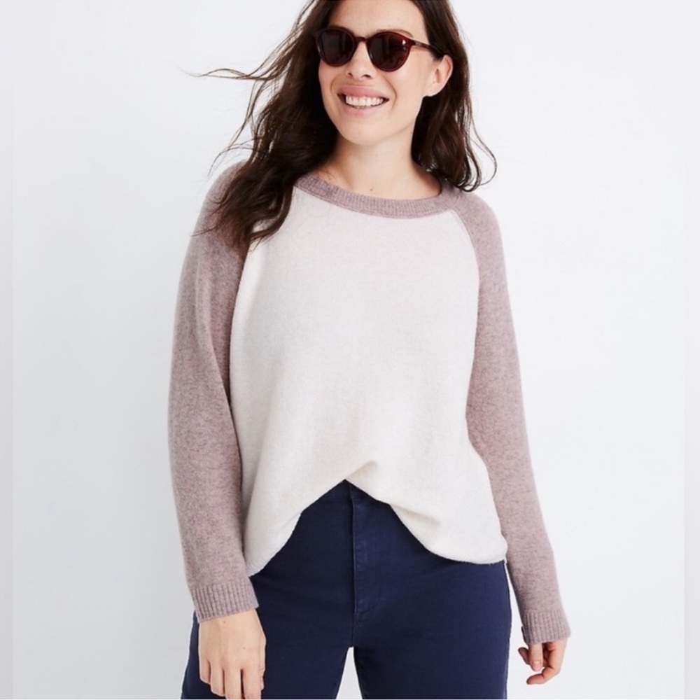 Madewell Allister White & Mauve Raglan baseball varsity cozy sweater size small